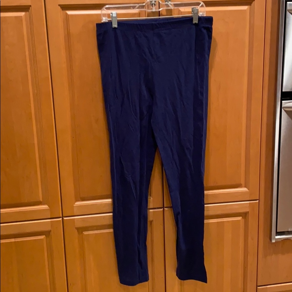 BNWOT M Women’s Navy Blue Leggings